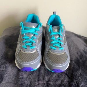 Easy Spirit Sneakers